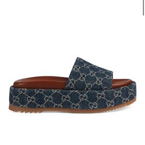 Gucci Women's platform slide sandal